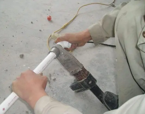 江陵漏水维修电话